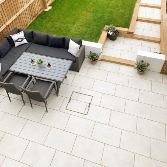 Customer patio project with Architonic tiles