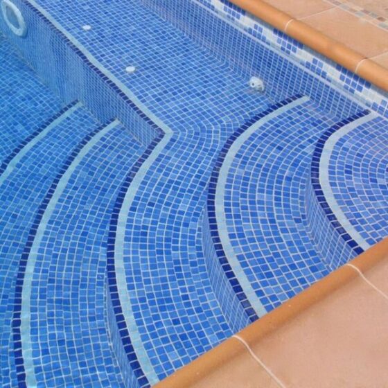 Swimming Pool Mosaic Tiles - Triangle Border 1