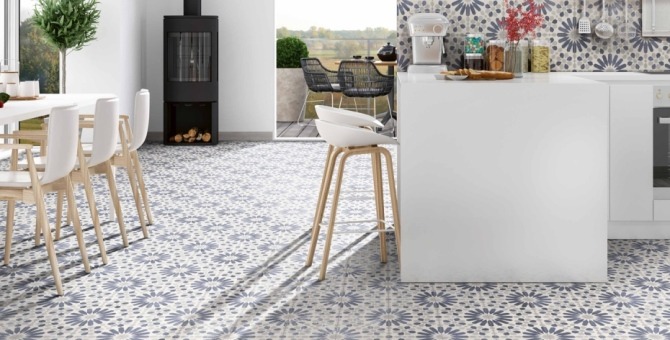White Floor Tiles, Blue And White Floor Tile Kitchen
