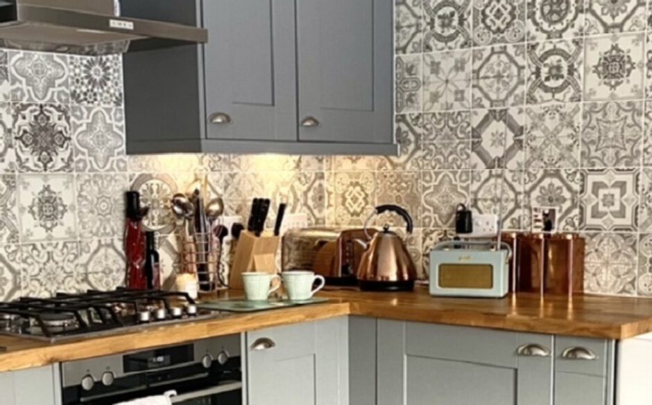 Kitchen Feature Wall - Nikea Patchwork Tiles