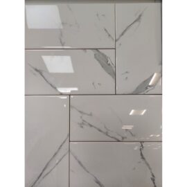 Flat Metro Tiles Marble - detail of glossy marble wall tiles