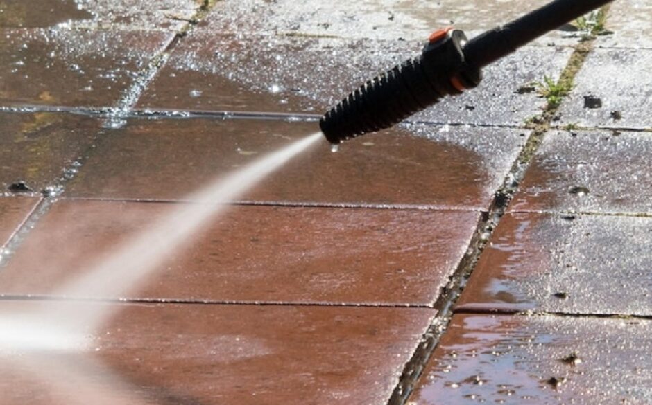 How to Clean Outdoor Tiles - powerwashing tiles