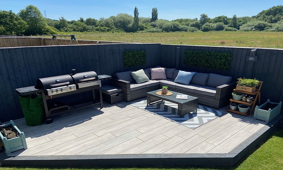 Lockdown Tile Projects - Customer Garden Living Room