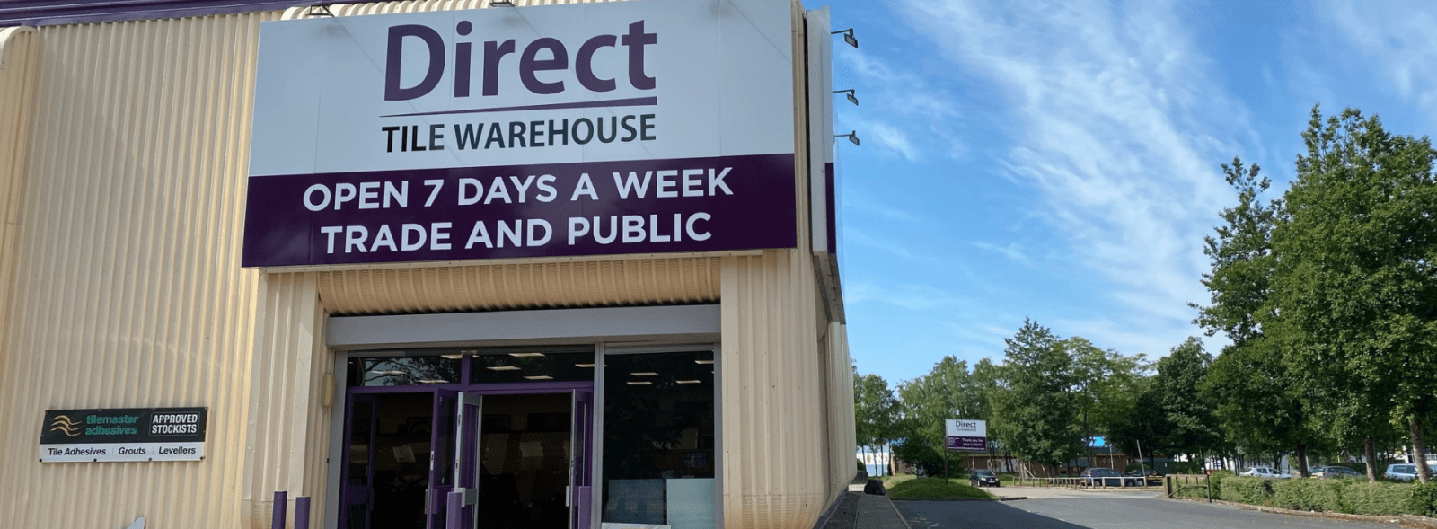 exterior shot of direct tile warehouse shop in swansea
